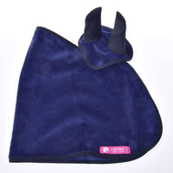 The Hobby Horse LarDen Set Dark Blue (ear bonnet + blanket) includes a dark blue ear bonnet with black trim, pink label with white text and horse logo, and two ear coverings—a stylish addition to any set, shown on a white background.