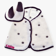 Set Loret by Hobby Horse LarDen is a white fleece animal costume with purple trim, small flower patterns, and a hood featuring two upright purple horns, inspired by playful Hobby Horse blanket designs.