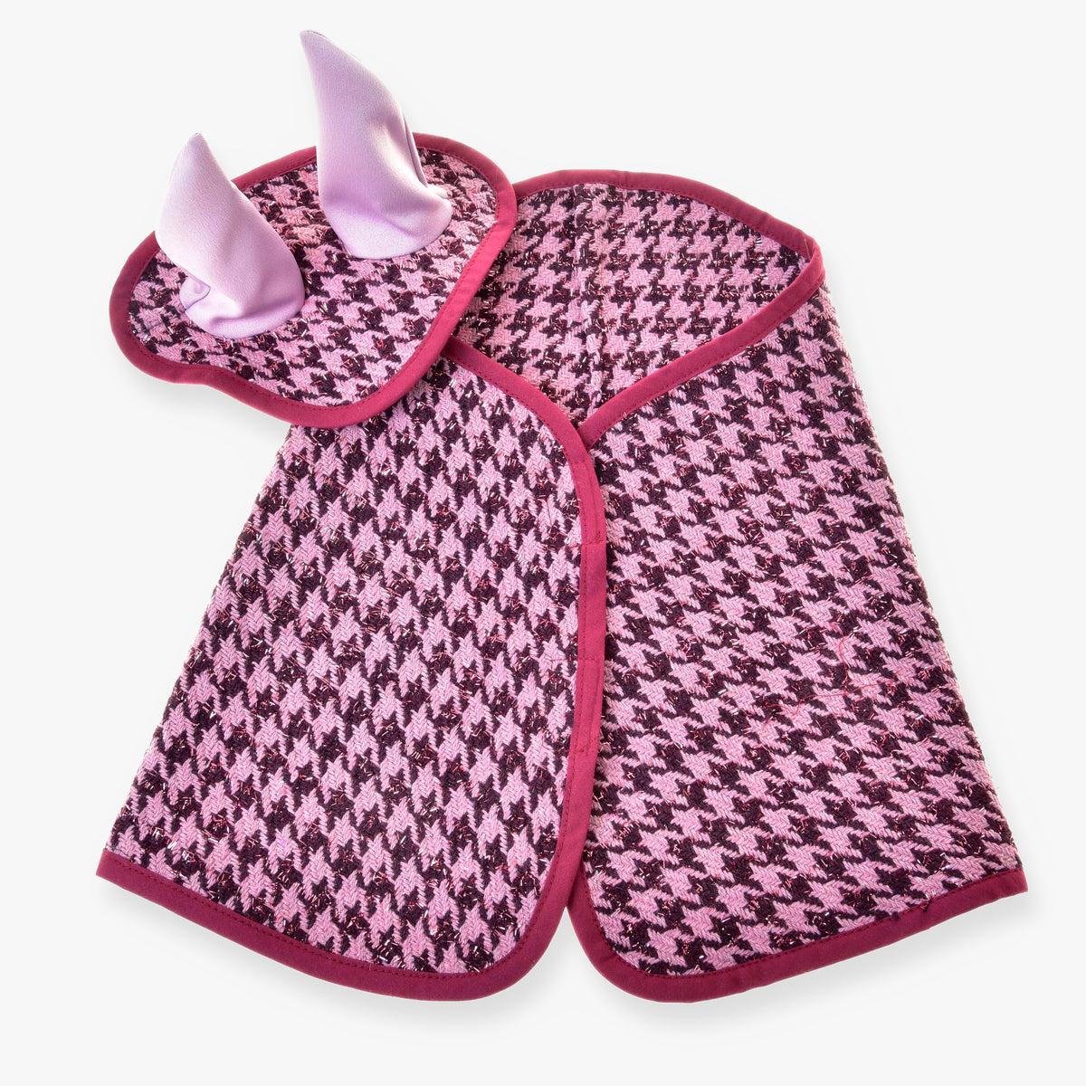 The Set festive Bordeaux by Hobby Horse LarDen is a pink and black houndstooth towel set with dark pink trim, featuring a hood with two light pink bunny ears—ideal as a playful hobby horse blanket or for a fun ear bonnet set.