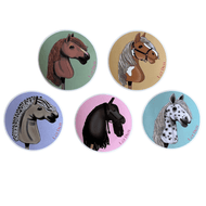 Set Stickers 5 by Hobby Horse LarDen includes five round illustrated stickers, each with a unique hobby horse head on colored backgrounds—green, tan, lavender, blue, and pink—and featuring the word Lelban.