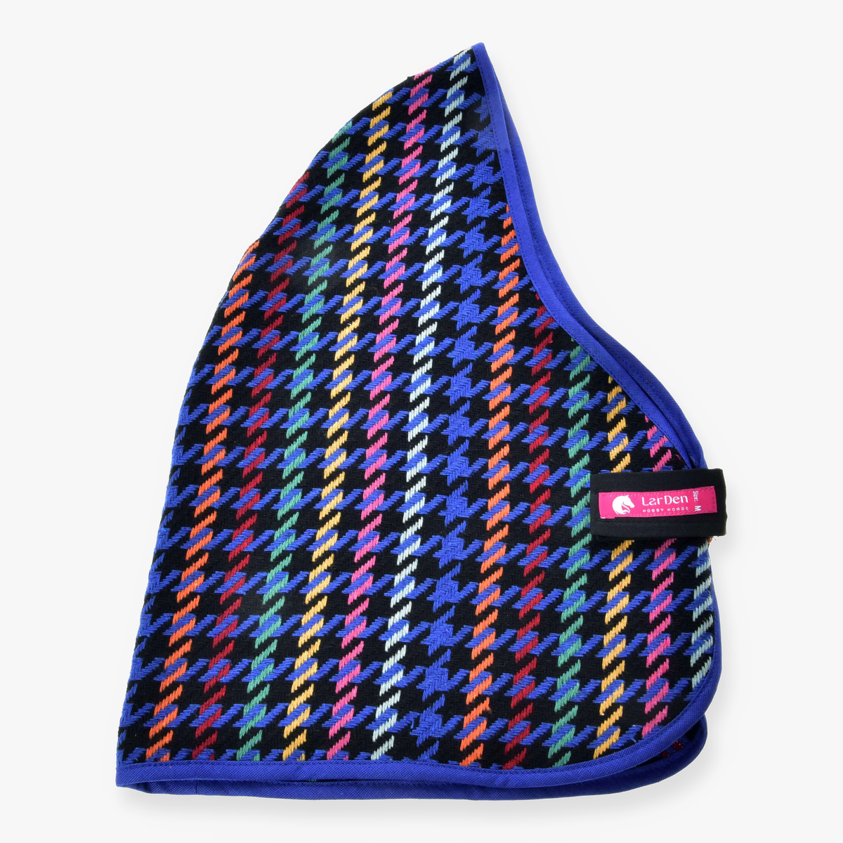 The Hobby Horse LarDen Stable Blanket Peru features a colorful houndstooth pattern with blue trim, black strap, and pink-and-white LarDen logo tag. The fabric mixes vibrant red, yellow, green, and blue tones.